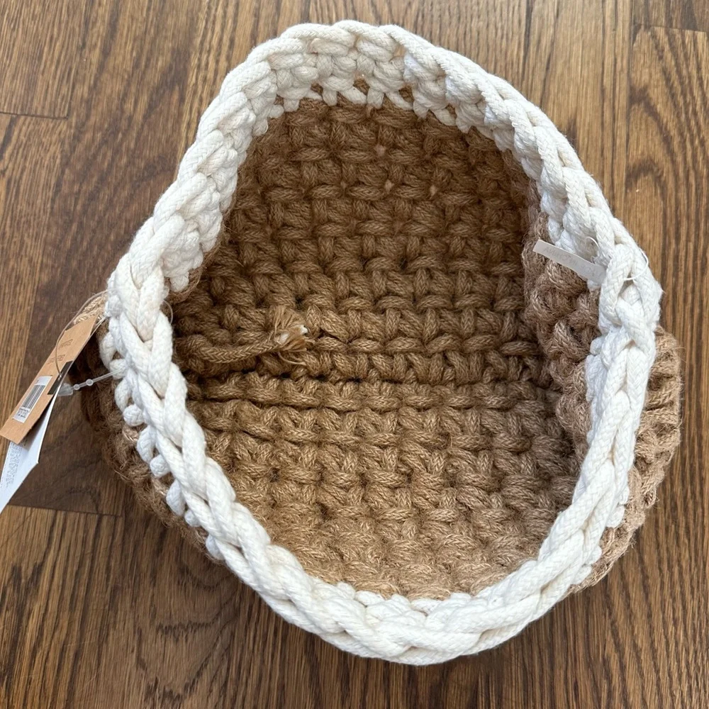 Urbane brown woven